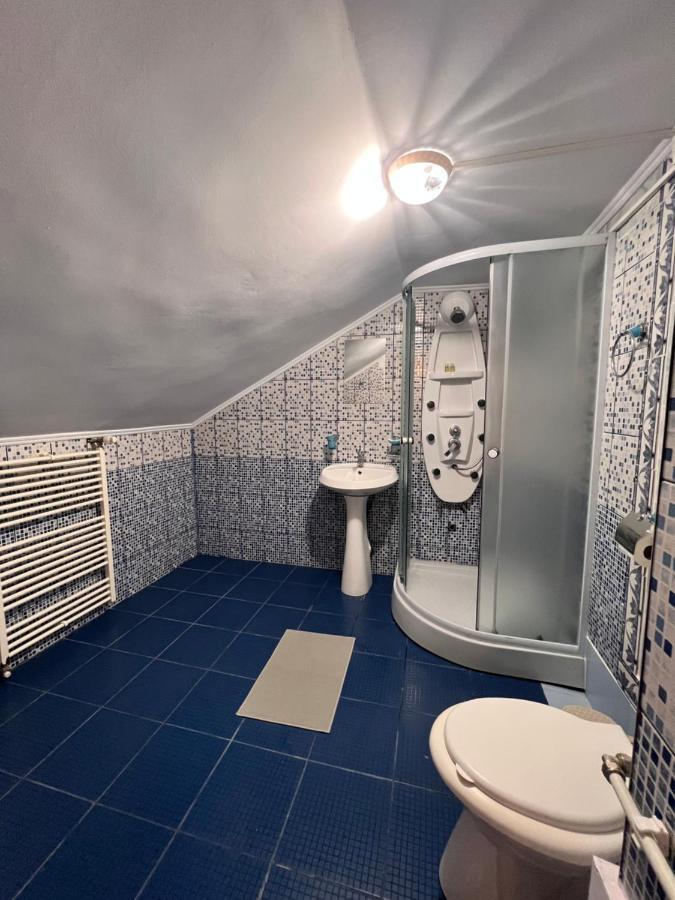 Hypnotic Villa Pitesti Luaran gambar